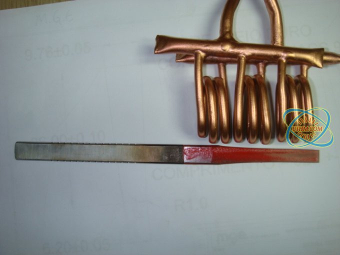 three parallel induction coils for heating knife